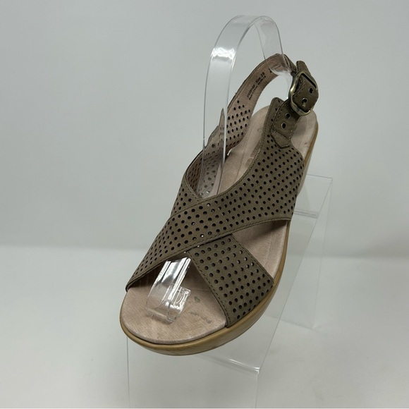 Dansko Jacinda Tuape Brown Perforated Leather Slingback Sandals Size 39 - Picture 2 of 13